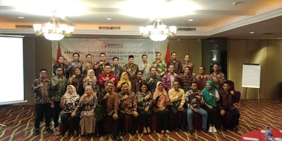 Bawaslu Kabupaten Karimun Hadiri Rapat Kerja Teknis Pembinaan Aparatur Pengawas Pemilihan Umum