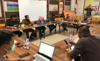 Bawaslu Karimun mengadiri Rapat Koordinasi disekretariat KPU Karimun