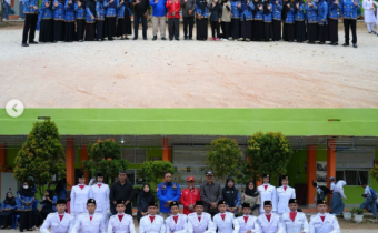 Tingkatkan Wawasan Kebangsaan, Anggota Bawaslu Karimun Hadiri Upacara Bendera di SMA Negeri 5 Karimun