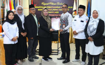 Kawal Akurasi Data, Bawaslu Kabupaten Karimun Awasi Pleno Terbuka Rekapitulasi PDPB Triwulan II