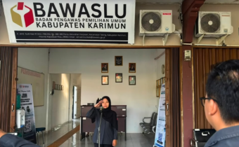 Perkuat Integritas Pengawas, Bawaslu Karimun Gelar Apel Senin Pagi Demi Kawal Demokrasi Bermartabat