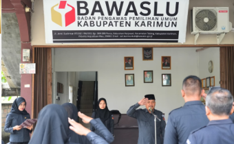 Tingkatkan Profesionalisme Kerja, Bawaslu Kabupaten Karimun Gelar Apel Pagi Rutin